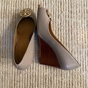 Tory Burch Taupe Wedges with Logo Accent